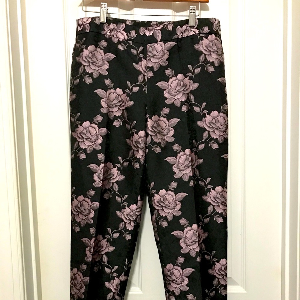 Talbots black and lilac floral pants with slit at ankle. Size 4. Transitional